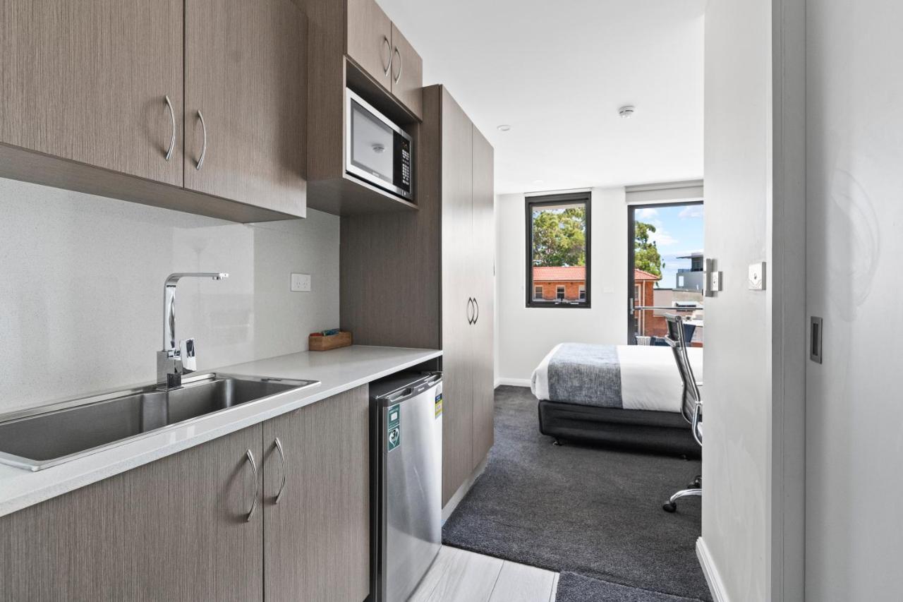 เซรานิน กอร์ดอน Motel Pymble ภายนอก รูปภาพ