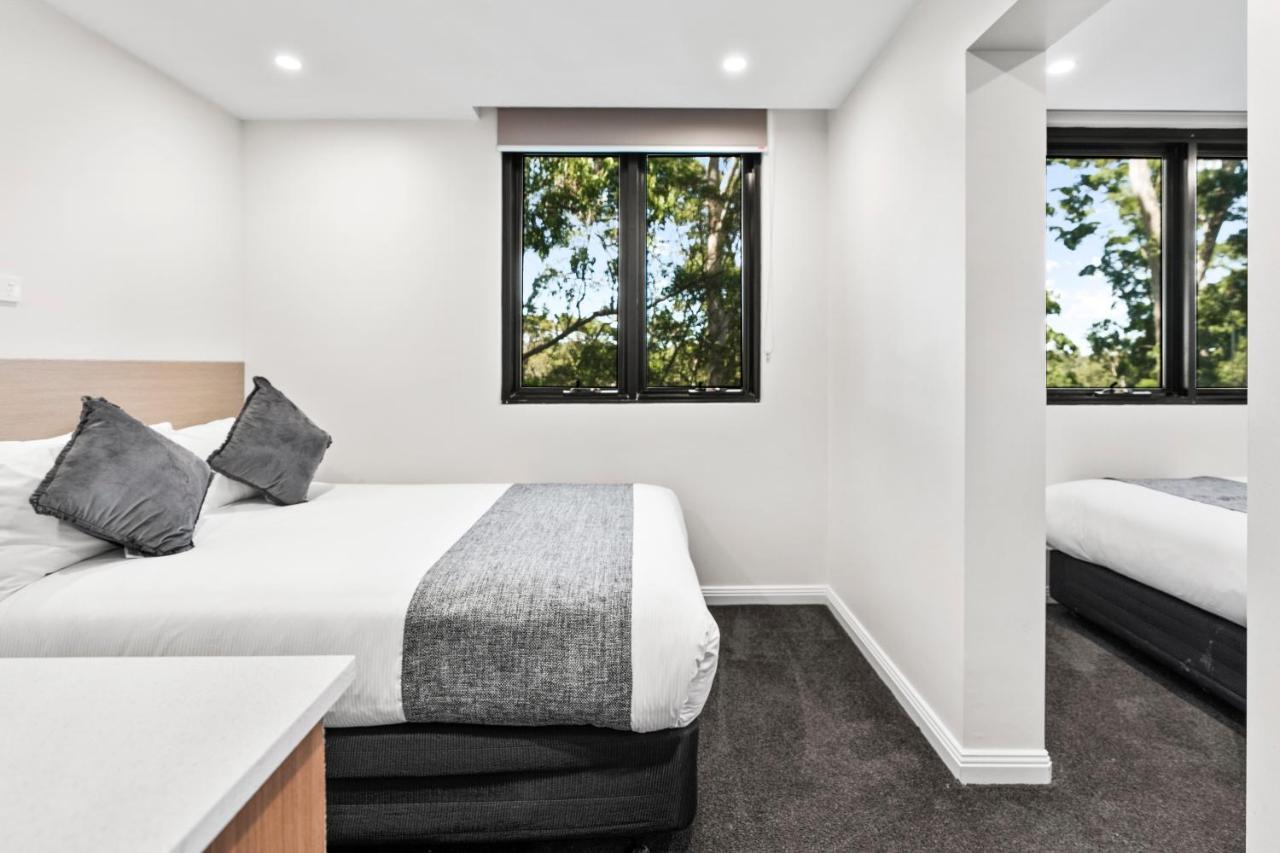 เซรานิน กอร์ดอน Motel Pymble ภายนอก รูปภาพ