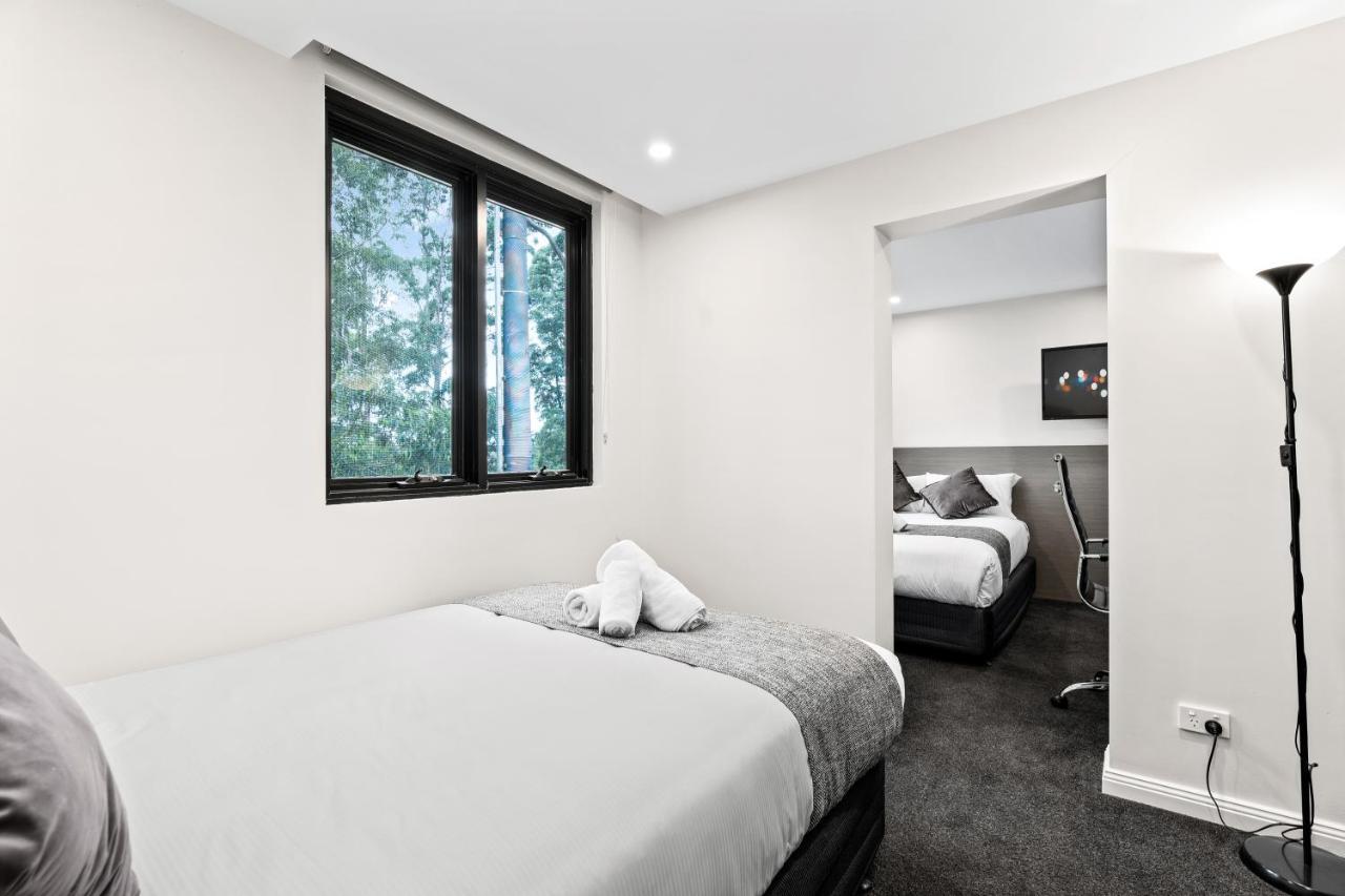 เซรานิน กอร์ดอน Motel Pymble ภายนอก รูปภาพ