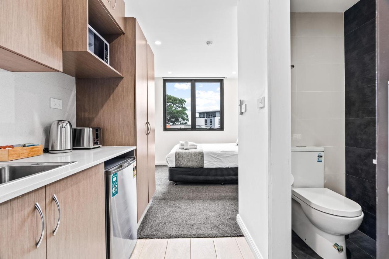 เซรานิน กอร์ดอน Motel Pymble ภายนอก รูปภาพ